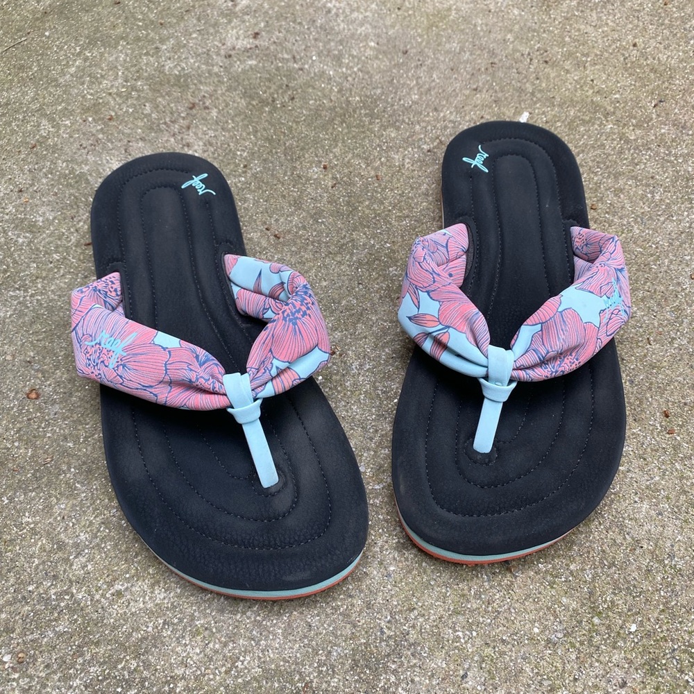 Reef Sandals/Flip Flops